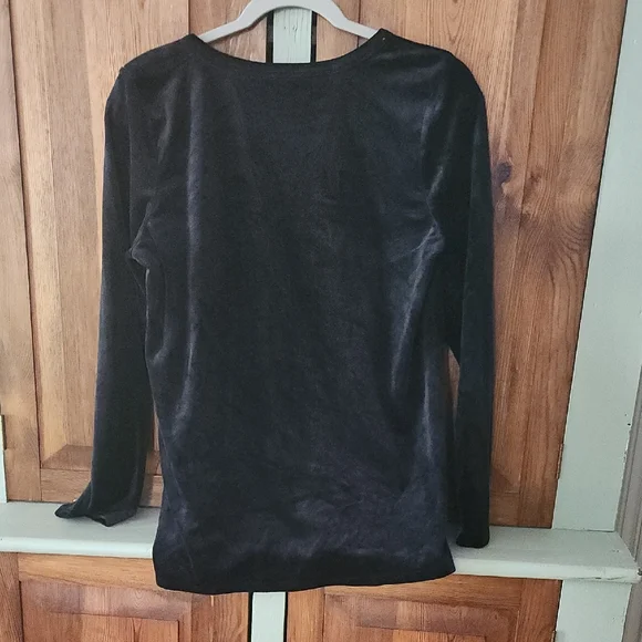 Lucky Brand Black Velvet Long Sleeve Top - Picture 3 of 5